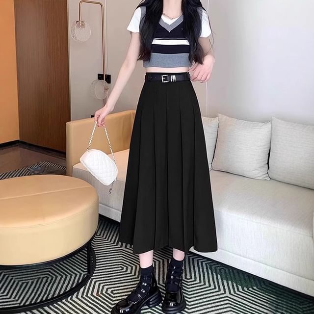 Pleated Midi A-Line Skirt with High Waist Plain Design