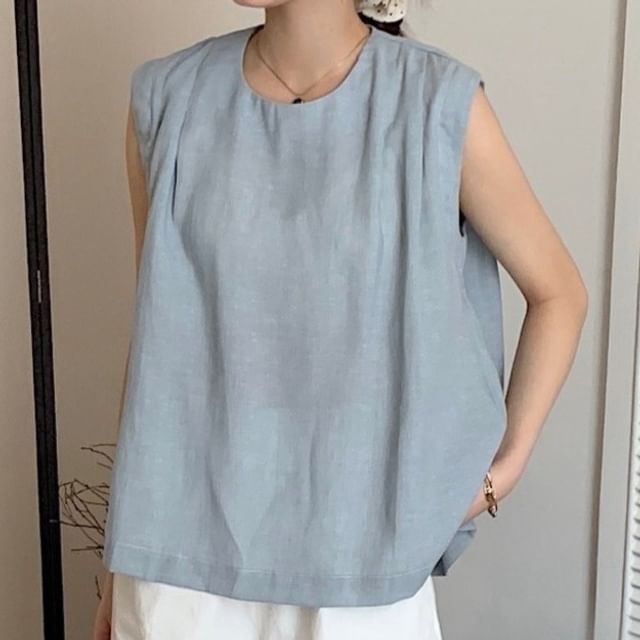 Round-Neck Sleeveless Plain Top