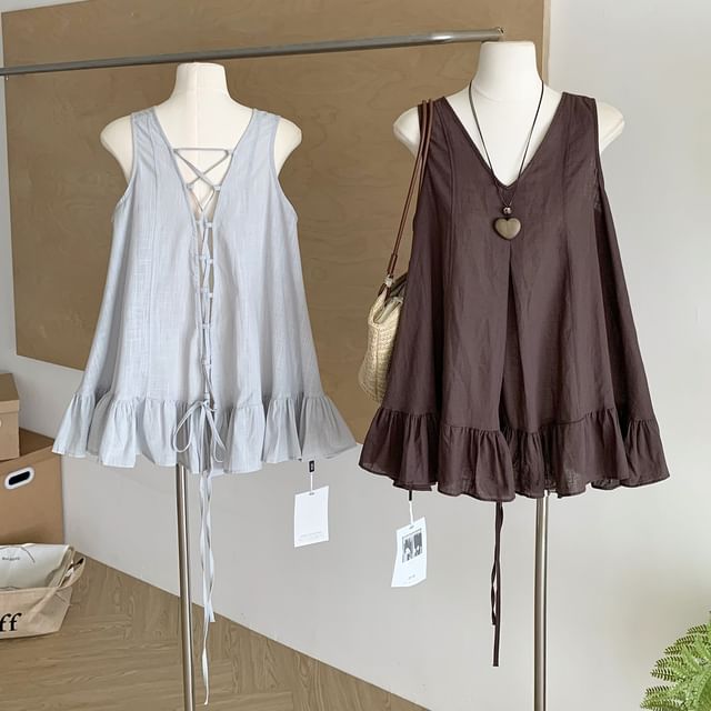 Ruffle-Trimmed V-Neck Sleeveless Plain Top