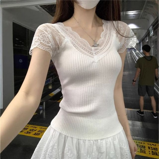Short Sleeve V-Neck Lace Panel Slim Fit Top