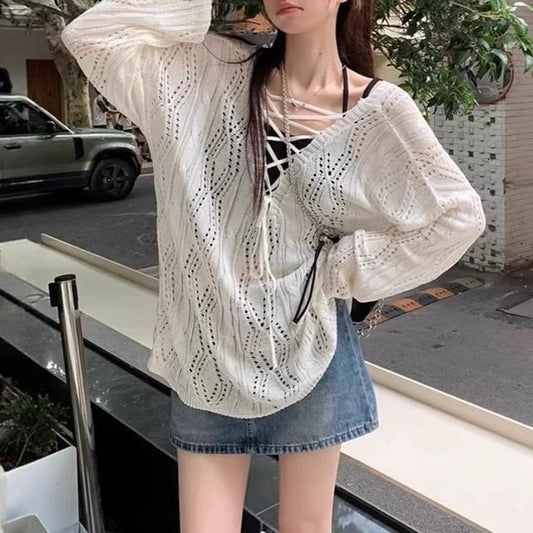 Long Sleeve V-Neck Lace-Up Knit Top