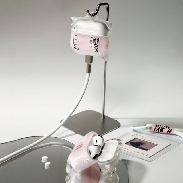 IV Bag AirPods / Pro Earphone Case Skin