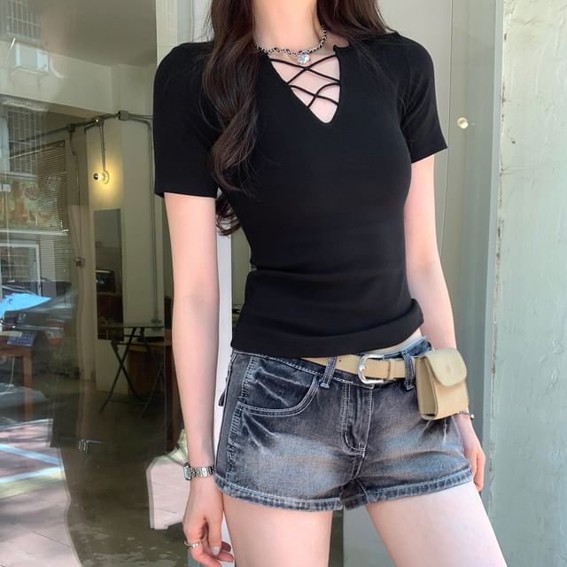 Short-Sleeve V-Neck Lace Tee