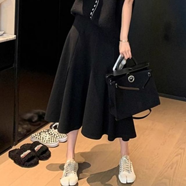 High Rise Slit Plain A-Line Midi Skirt