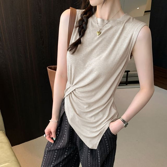 Ruched Asymmetric Sleeveless Tank Top with Round Neckline