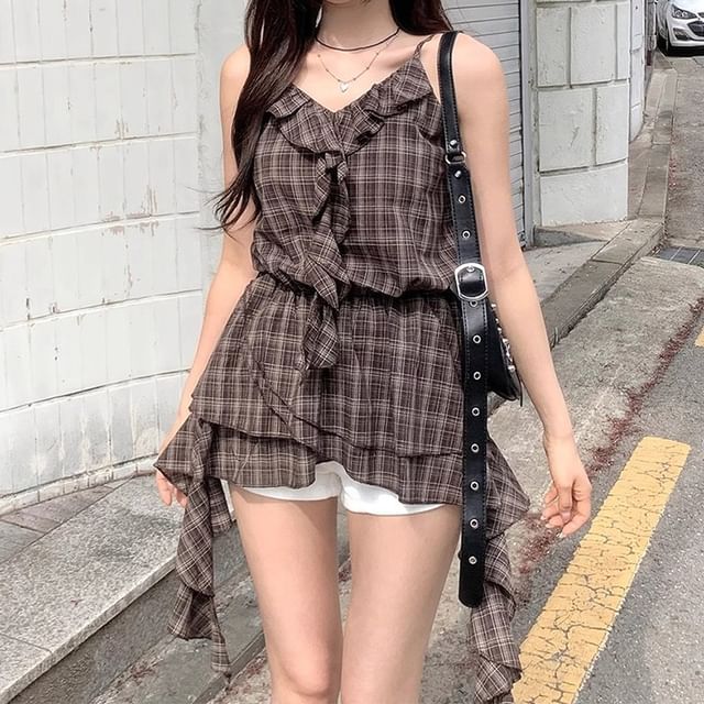 Plaid Spaghetti-Strap V-Necked Ruffled Camisole Top