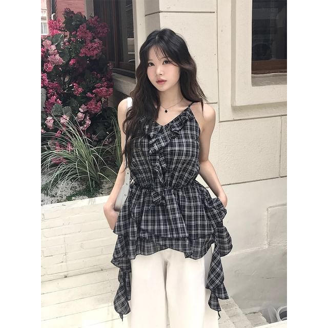 Plaid Spaghetti-Strap V-Necked Ruffled Camisole Top
