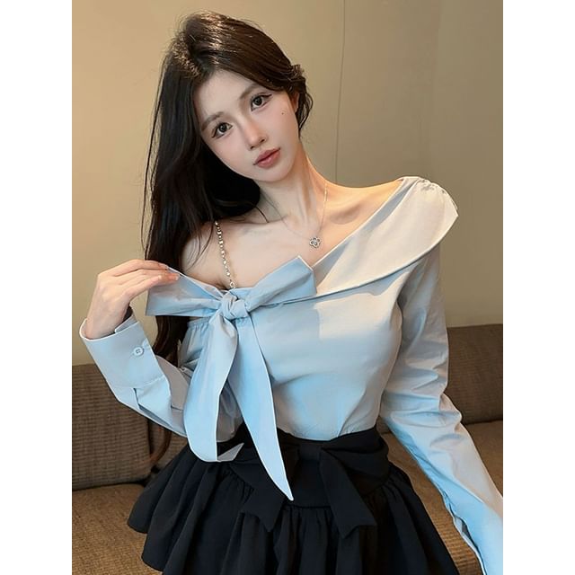 Plain Bow Asymmetric Cold-Shoulder Long-Sleeved Blouse