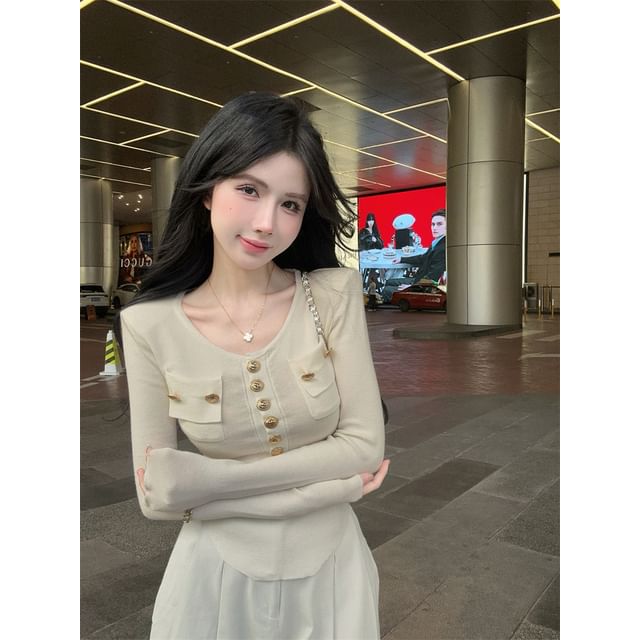 Plain Scoop-Hem Henley Long-Sleeved Round-Necked Knit Top