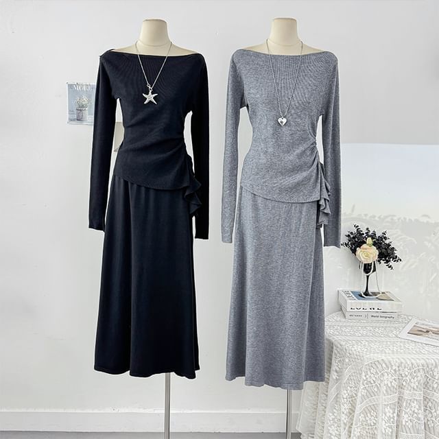 Plain Ruched Off-Shoulder Knit Top & Maxi Skirt Set, Long-Sleeved