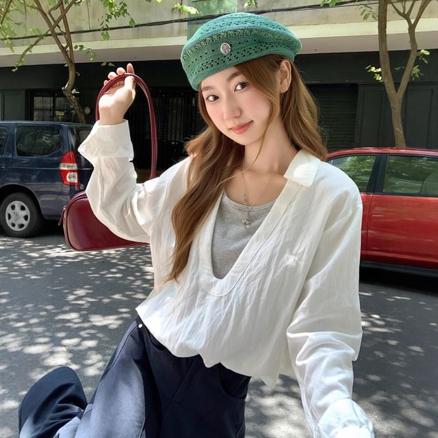 Two-Tone Mock Two-Piece Long-Sleeved Round-Neck Blouse