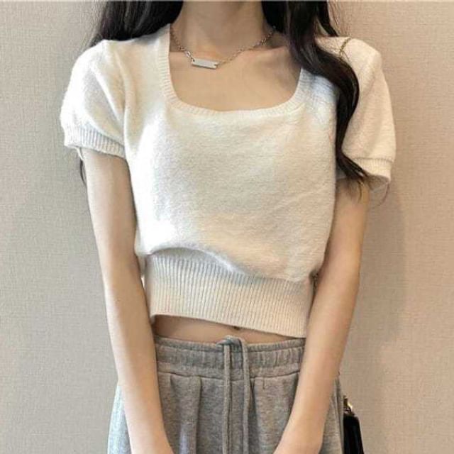 Plain Square-Neck Short-Sleeved Knit Top