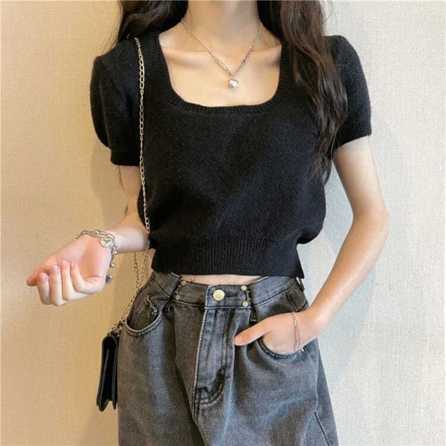 Plain Square-Neck Short-Sleeved Knit Top