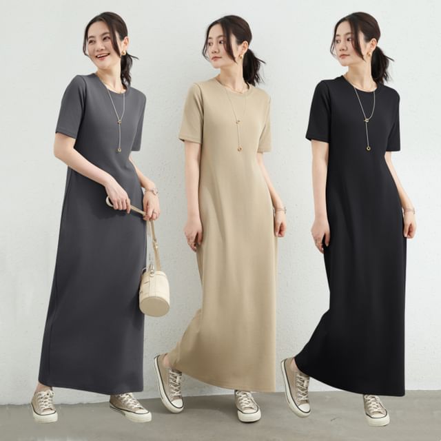 Maternity Short-Sleeve Crewneck Plain Maxi T-Shirt Dress (Various Designs)
