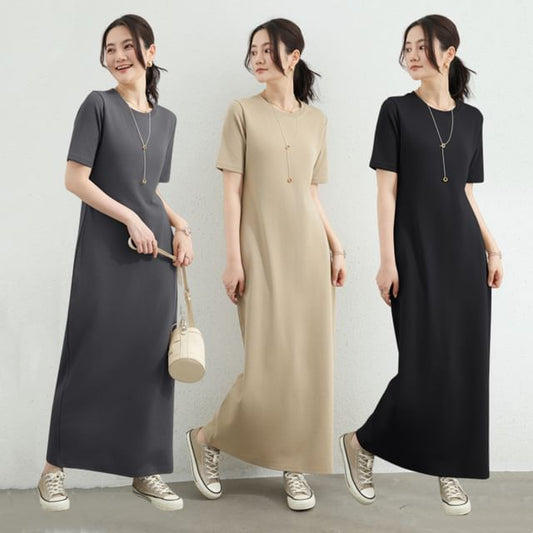 Maternity Short-Sleeve Crewneck Plain Maxi T-Shirt Dress (Various Designs)