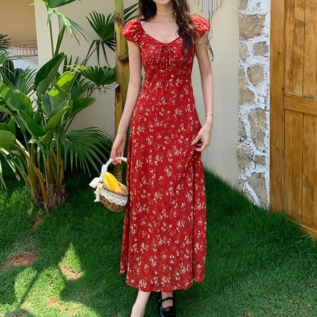 Short-Sleeve Scoop Neck Floral Maxi A-Line Dress