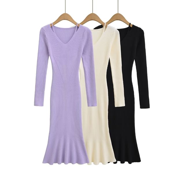 Long-Sleeve V-Neck Cutout Plain Maxi Mermaid Dress