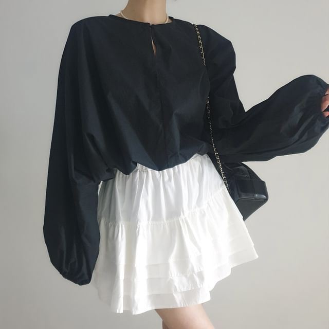 Cutout Detail Blouse with Round Neckline & Long Sleeves