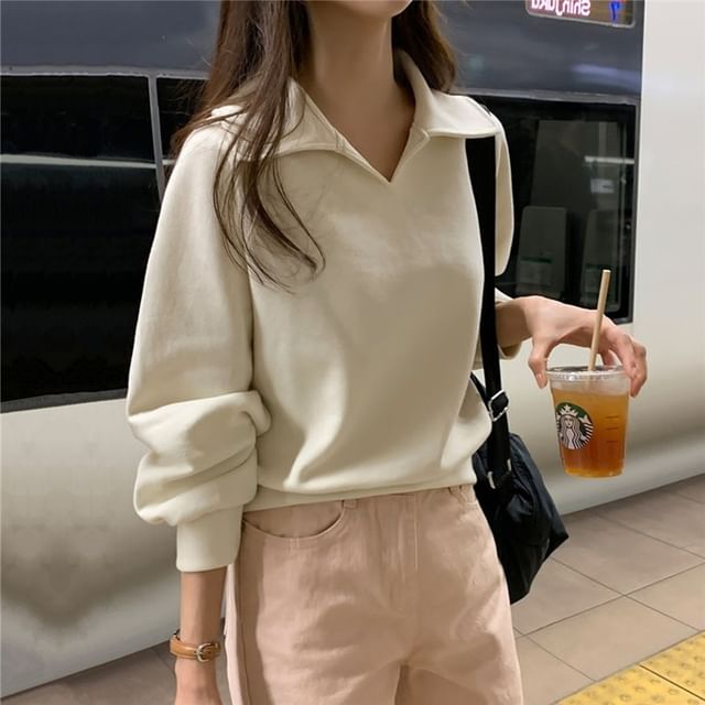 Collared Solid Pullover Top