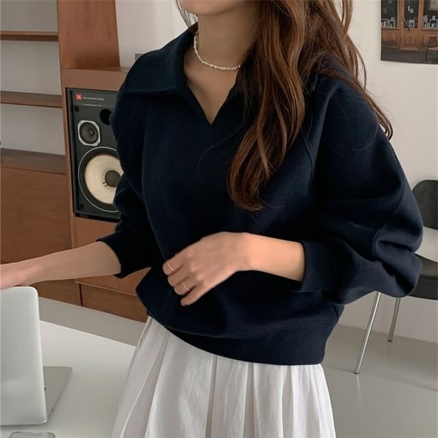 Collared Solid Pullover Top