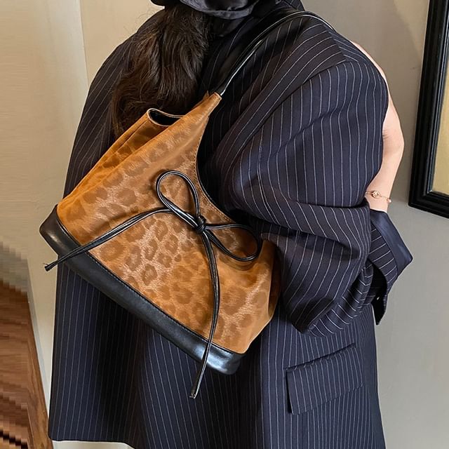 Leopard Print Shoulder Bag