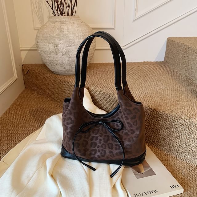Leopard Print Shoulder Bag