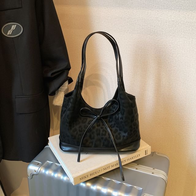 Leopard Print Shoulder Bag