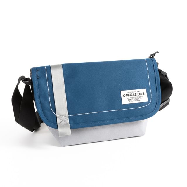 Canvas Messenger Bag