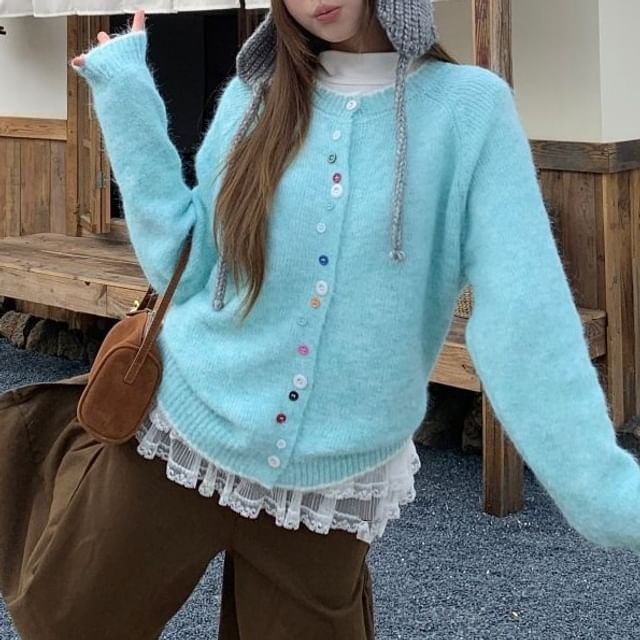 Crewneck Contrast Button Cardigan