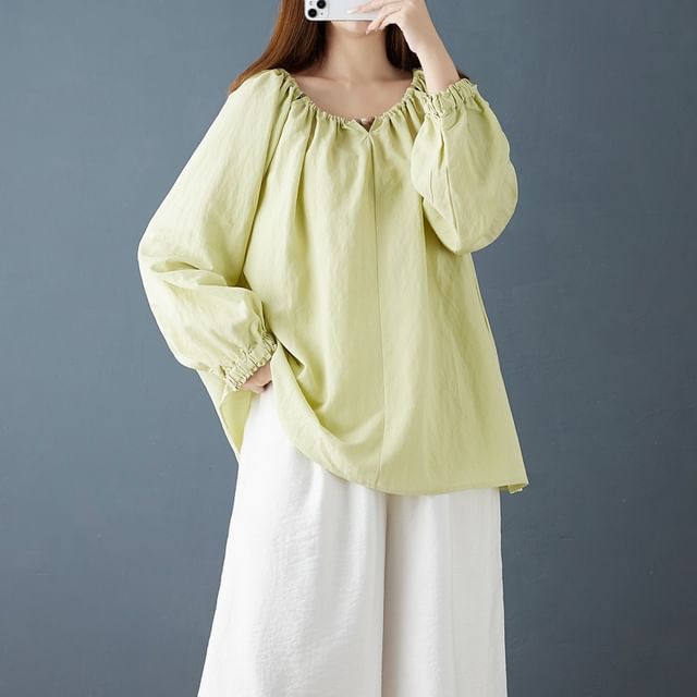 Plain Blouse with Round Neck and Long Sleeves