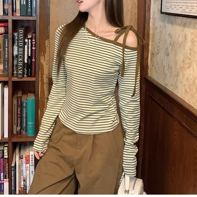 Striped Cold-Shoulder Tee with Extended Sleeves