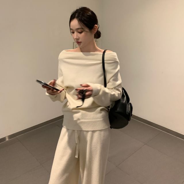 Two-Piece Outfit: Plain Knit Boatneck Top and Wide-Leg Trousers