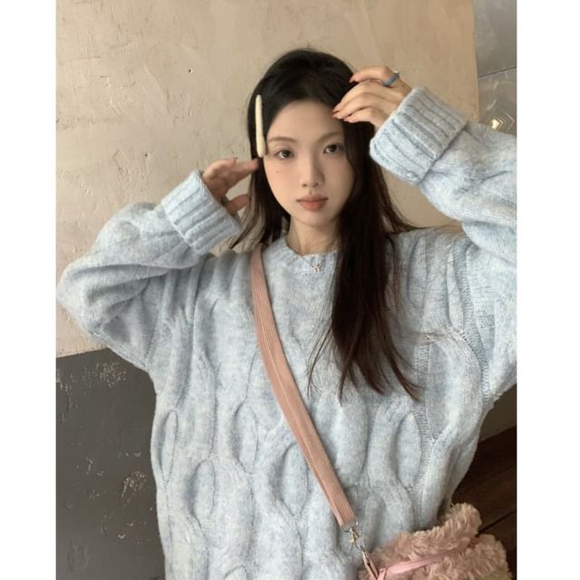 Cable Knit Plain Sweater with Crewneck