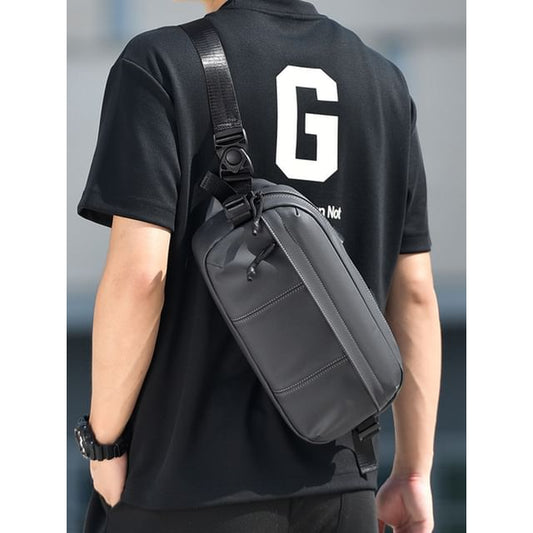 Plain Lightweight Sling Bag
