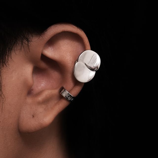 Stainless Steel Glossy Ear Cuff