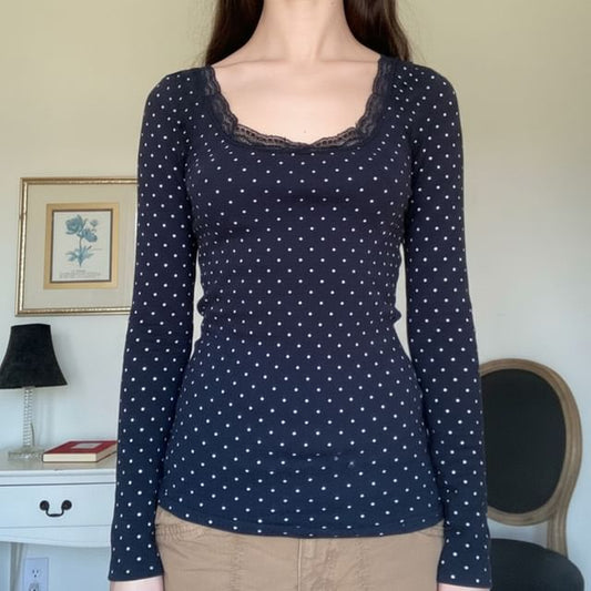 Scoop Neck Lace-Trim Dotted Slim-Fit T-Shirt Long Sleeve