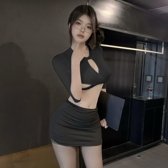 Crew Neck Cutout Crop Tee & Mid Waist Mini Pencil Skirt Set