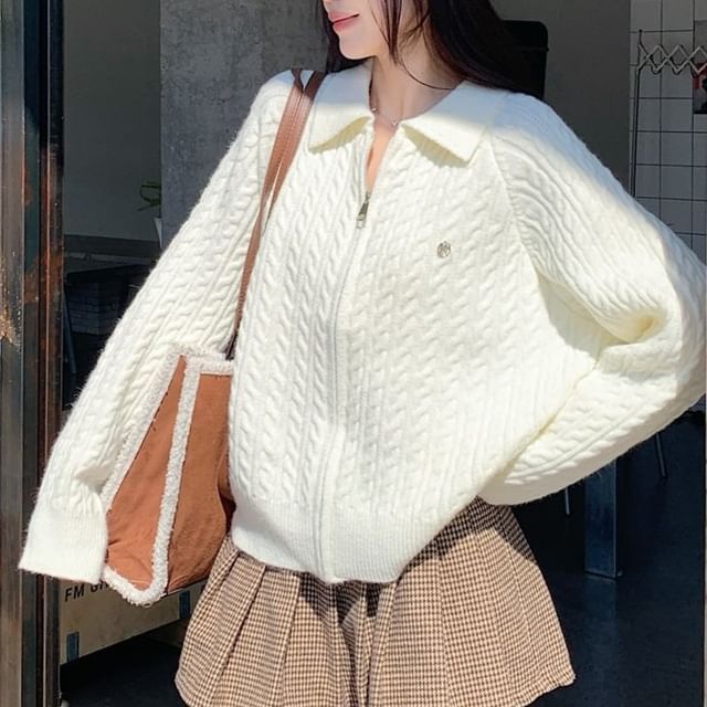 Collared Plain Cable Knit Zip Cardigan