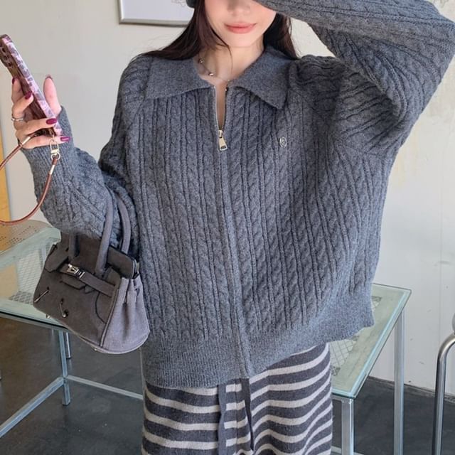 Collared Plain Cable Knit Zip Cardigan