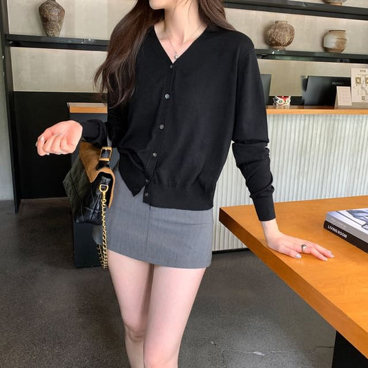 V-Neck Plain Cardigan