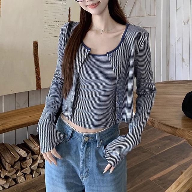 Set: Scoop Neck Striped Crop Camisole Top + Cardigan