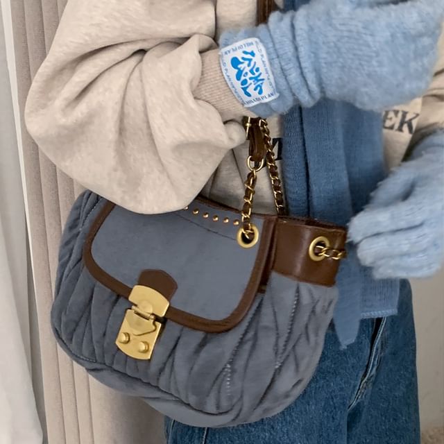 Plain Flap Shoulder Bag
