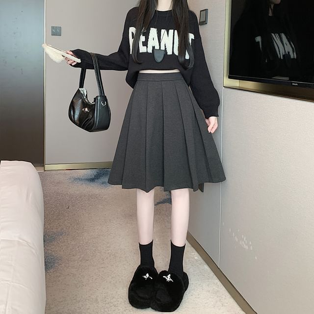 High Rise Plain Mini Pleated Skirt