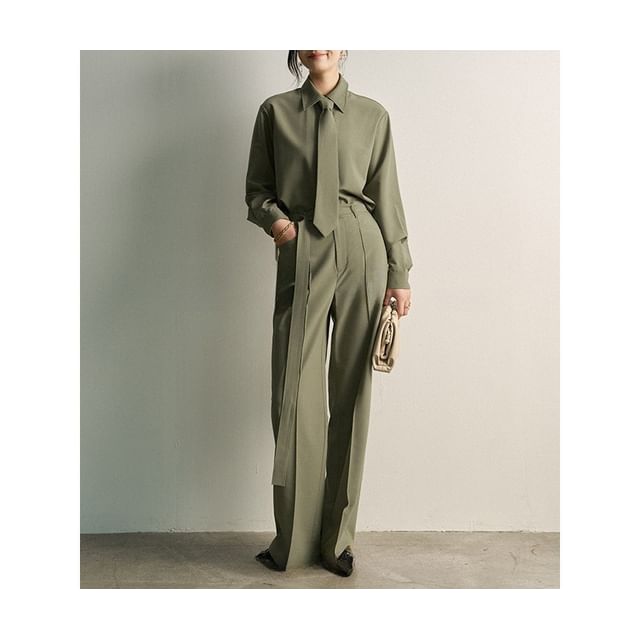 Plain Shirt with Long Sleeves and Loose Fit Suit Pants
