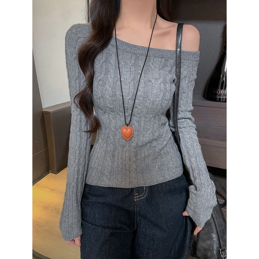 Slim-Fit Cable-Knit Sweater with Off-Shoulder Design and Long Sleeves