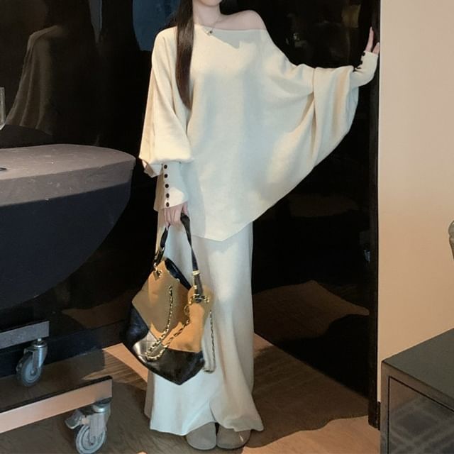 Solid Sweater with Boat Neckline & Batwing Sleeves + High-Waisted Maxi Pencil Skirt