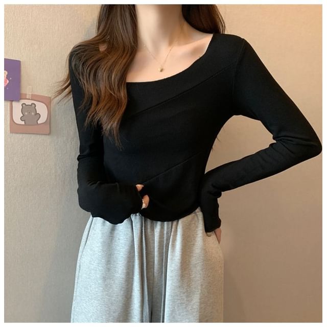 Plain Asymmetrical Long Sleeve Tee Shirt