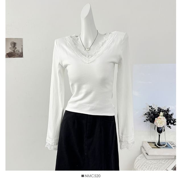 V-Neck Long Sleeve Lace Trim Fitted Tee