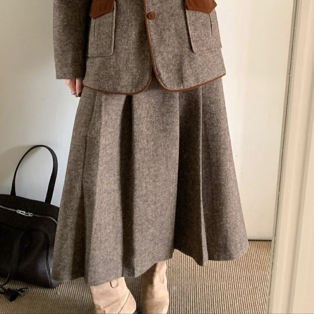Button-Up Plain Blazer / High Rise Maxi A-Line Skirt