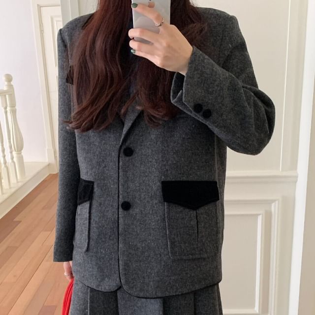 Button-Up Plain Blazer / High Rise Maxi A-Line Skirt